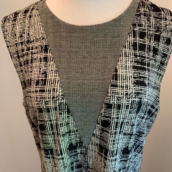 NWT Of Mercer Fit and Flare Sleeveless Dress Sz 18 - Picture 4 of 8